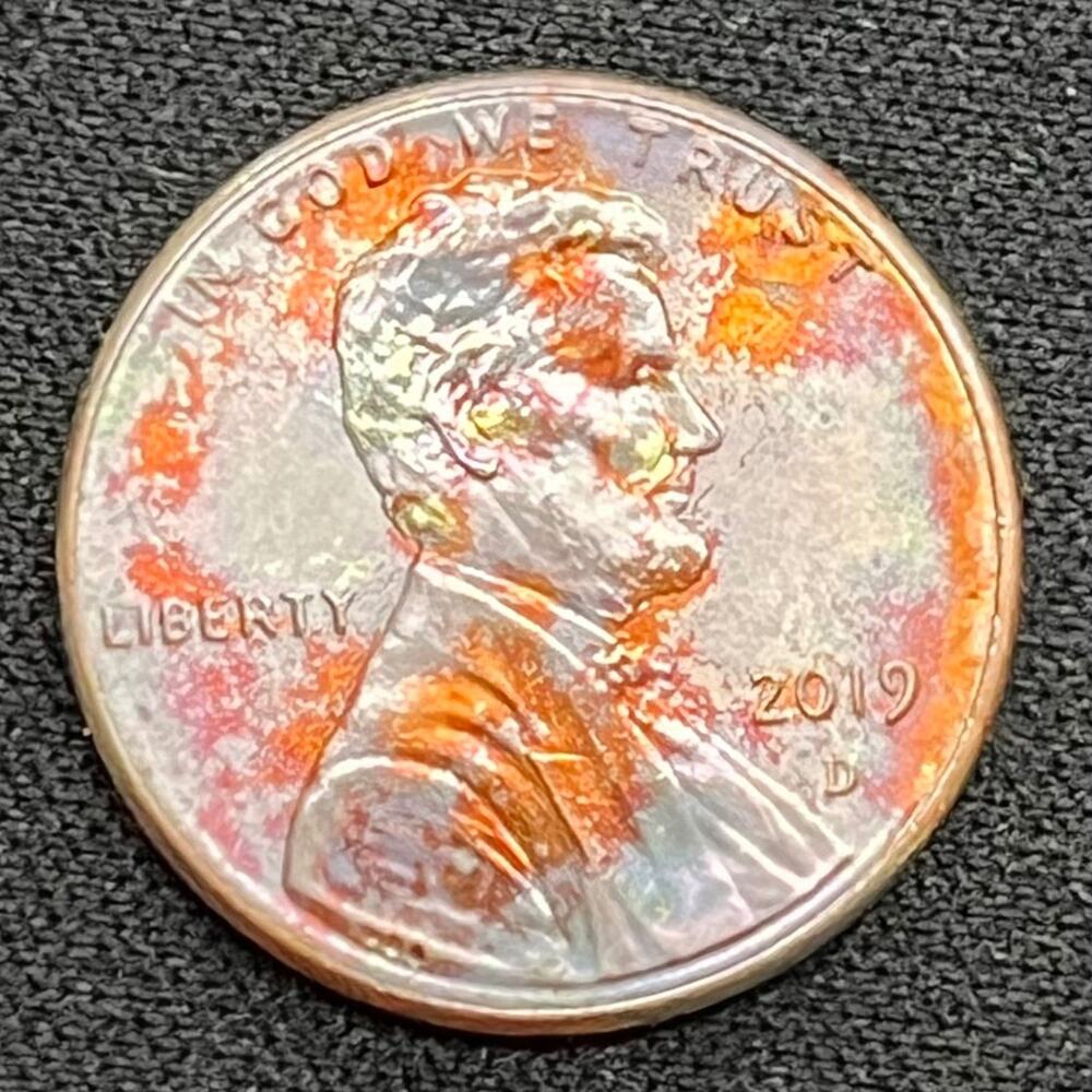 Lincoln One Cent 2019-D | Synthesized Rainbow Toning Hand-Dyed Trading Coin #60